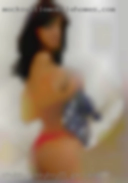 ChubbySissyboy85 Garland