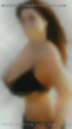 horny cheating wife love sucking lovers cock