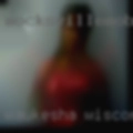 Waukesha, Wisconsin woman